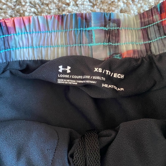 BRAND NEW-under armor shorts - Picture 2 of 3